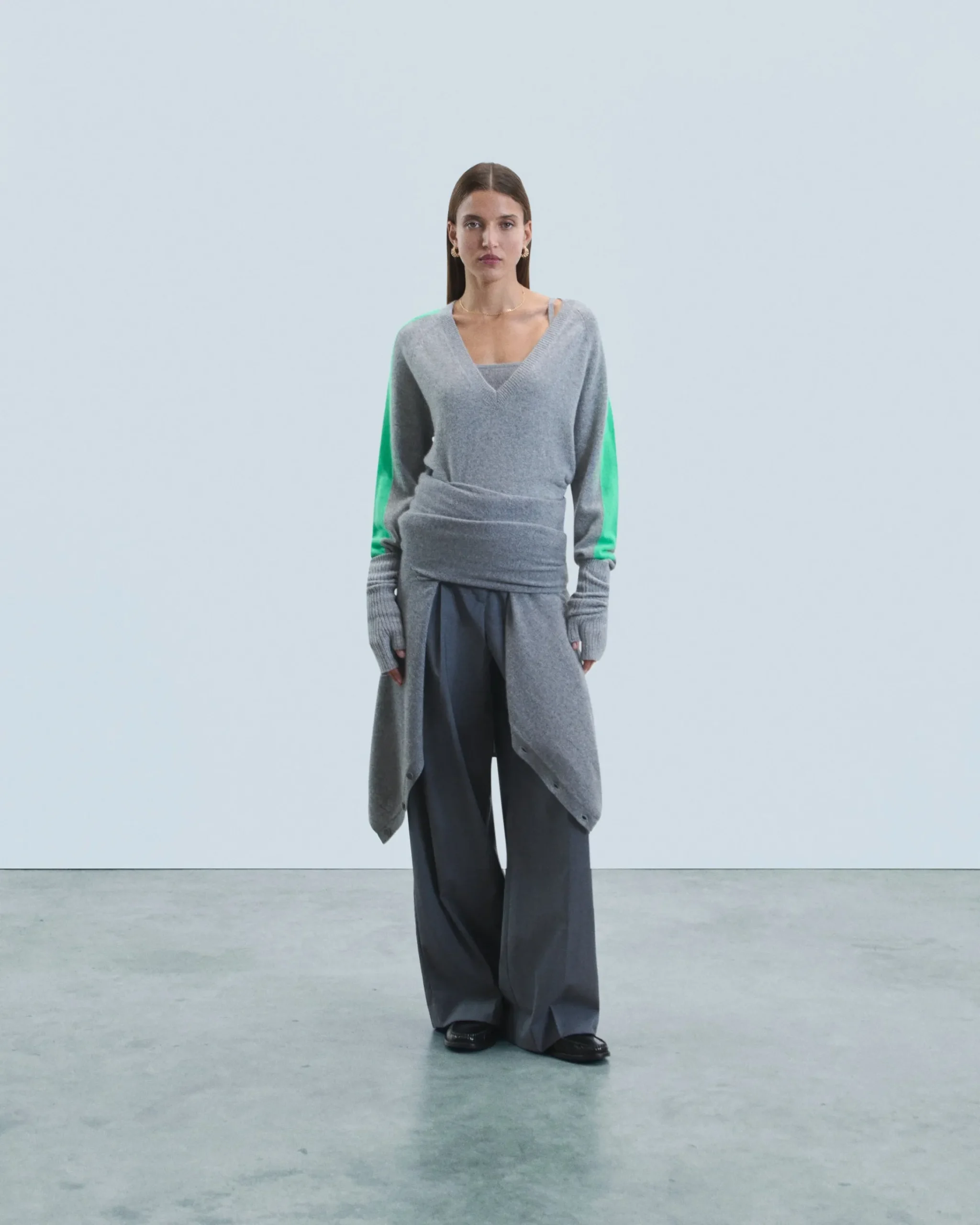 FROM FUTURE Pullover Scollo a V Oversize Bande bicolori Leggero Grigioericascuro Discount