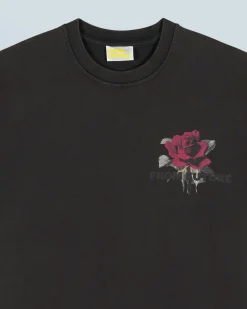FROM FUTURE T-shirt Scollo tondo Maniche corte Rose Nerolavato Hot